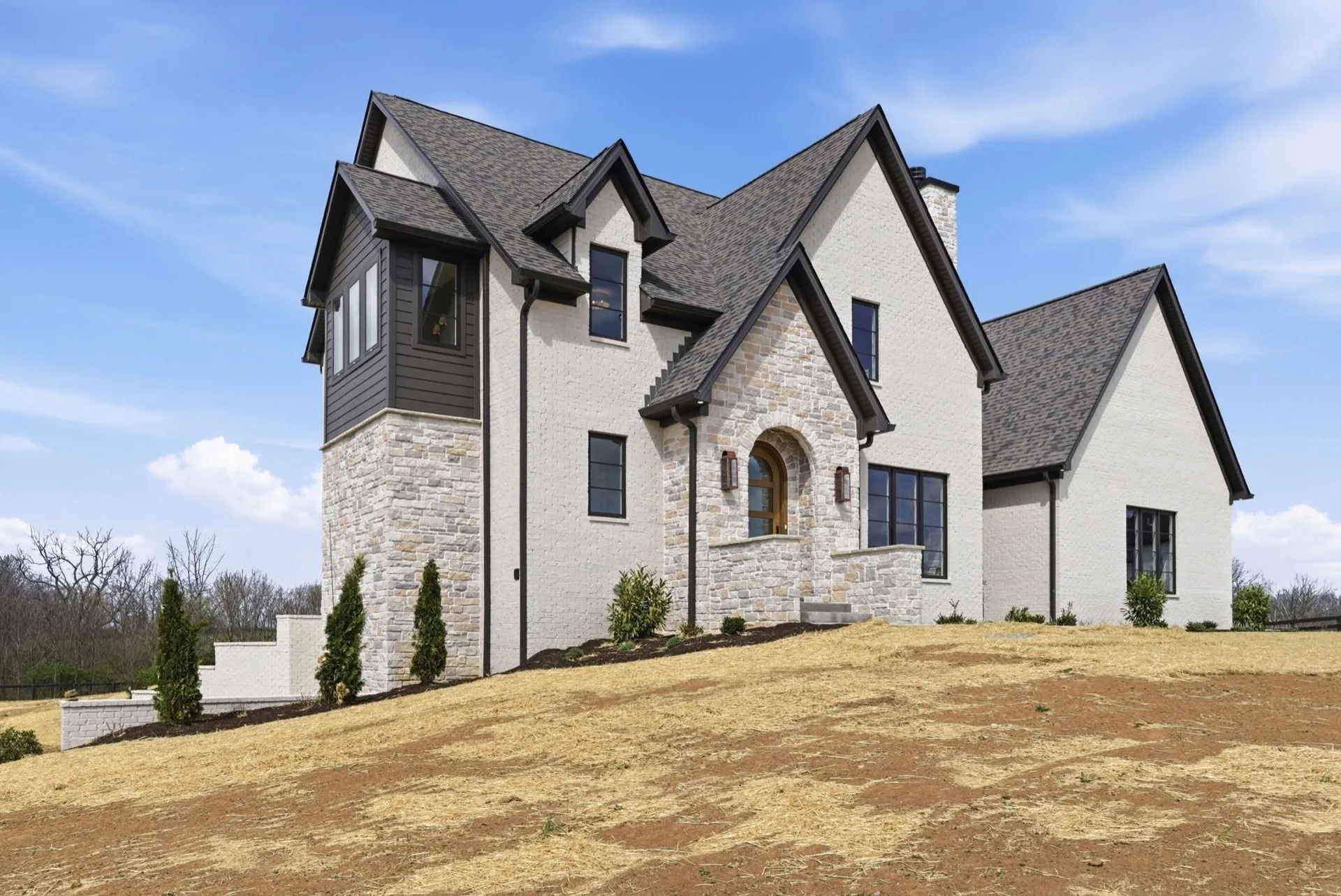 V3 Painting exterior project in Lexington, KY